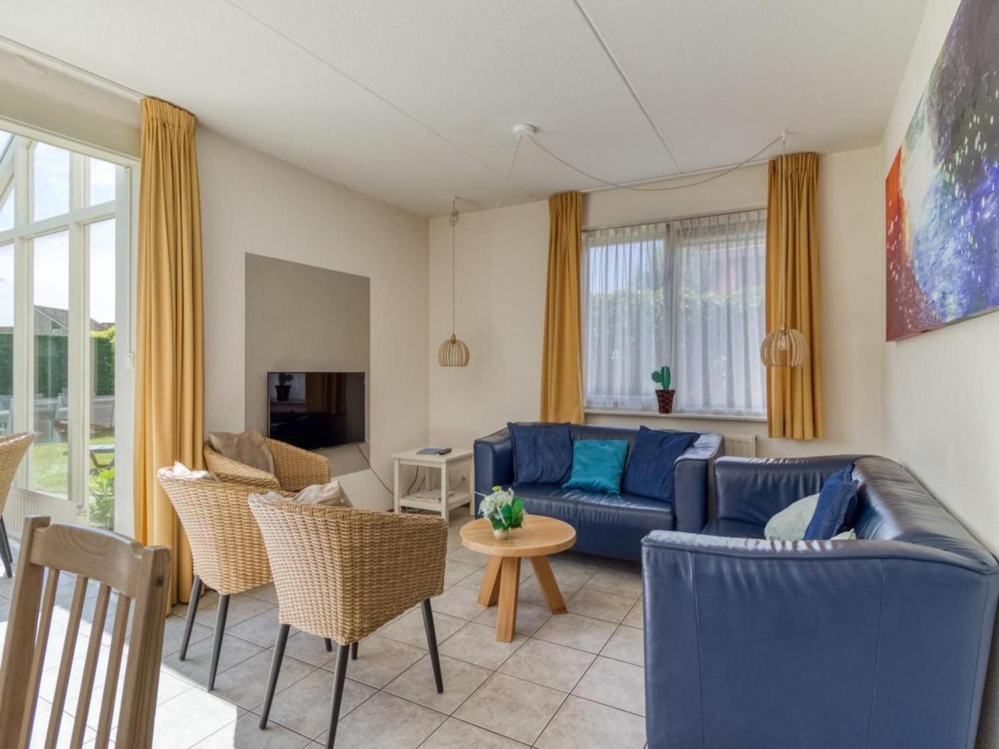 Vakantiehuis Lovely With Private Barbecue
