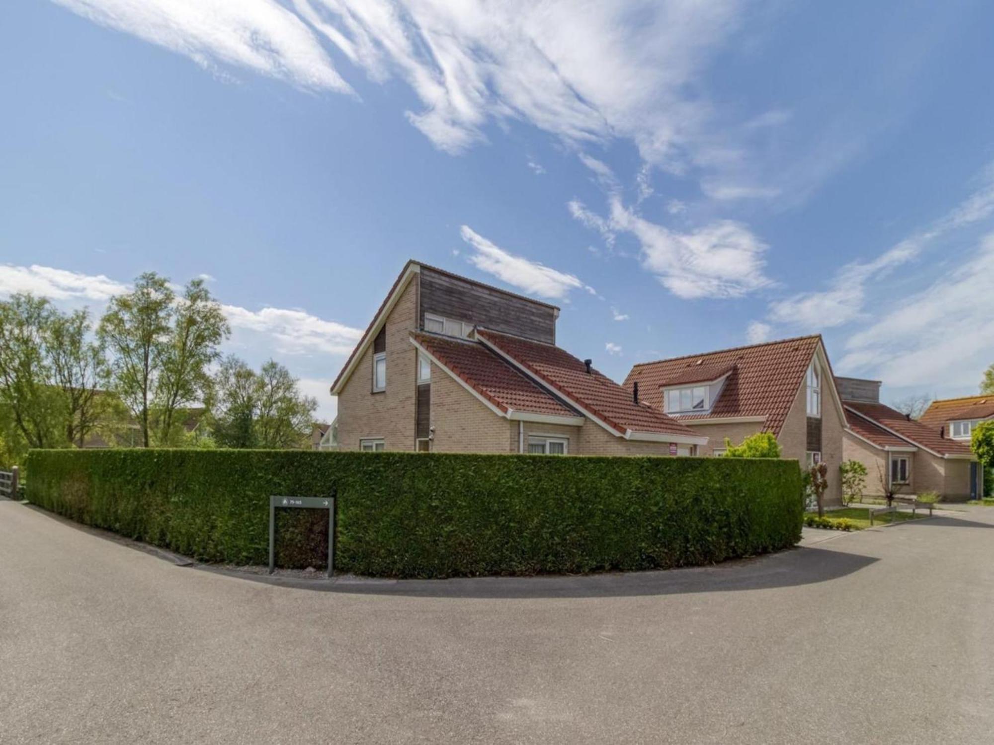 Vakantiehuis Lovely With Private Barbecue